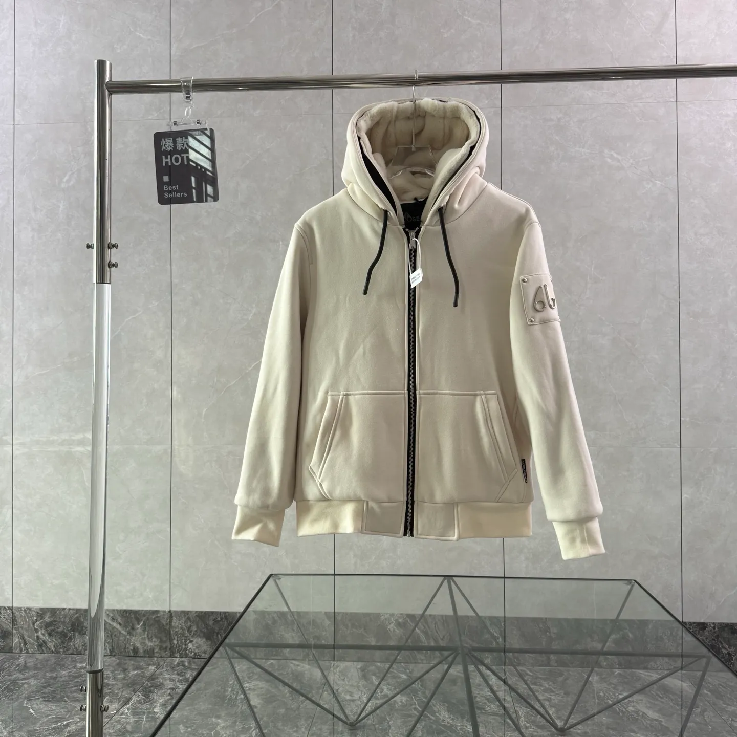 （ ） Moose Knuckles SS 23 、 ， ， ， 🍃 ， ， ， ☁️ ！ ♾️ ： ， Premium ， Authentic ！ Size：S-XXL 👉